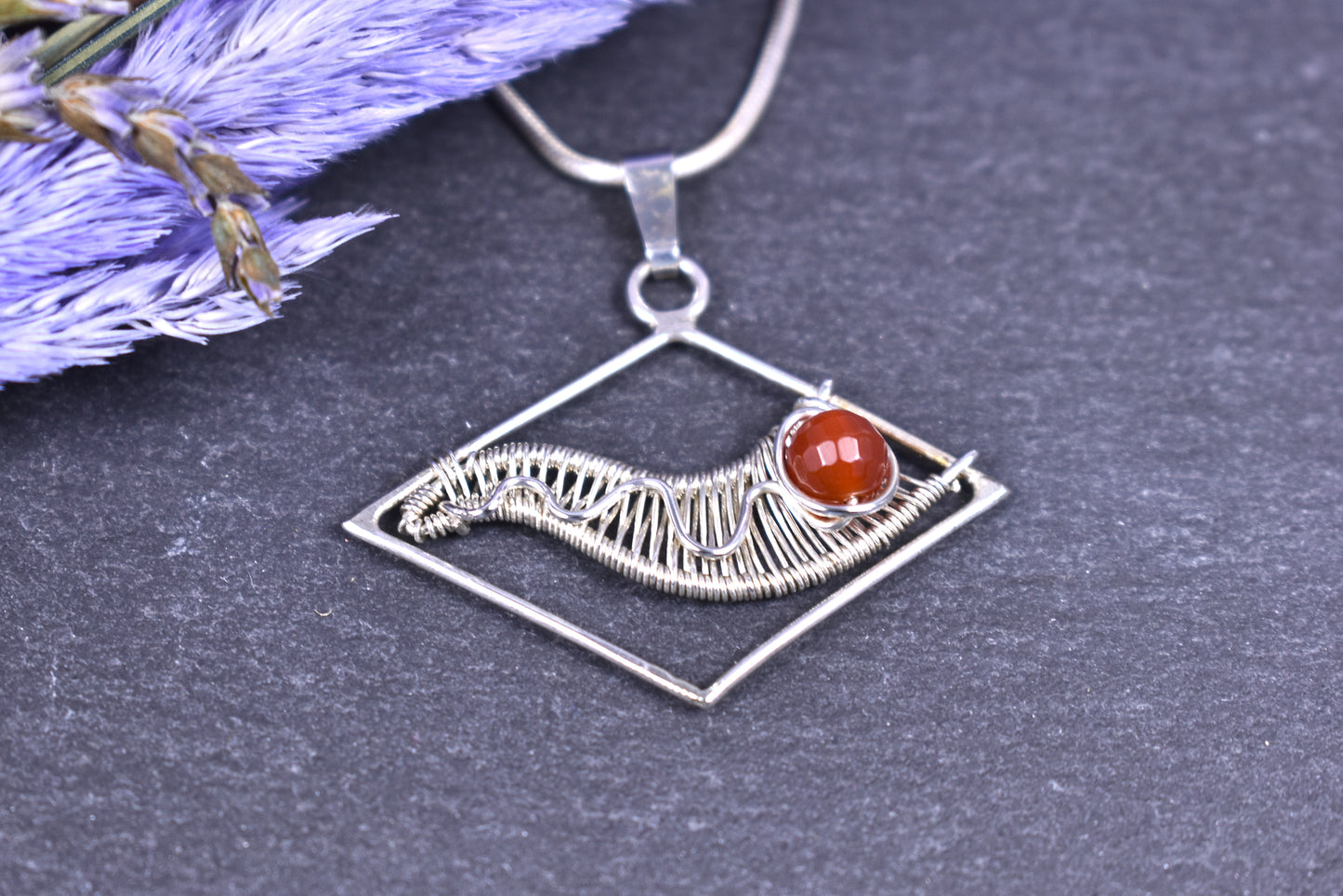 Pendentif Cornaline Echna tissé en Argent Massif