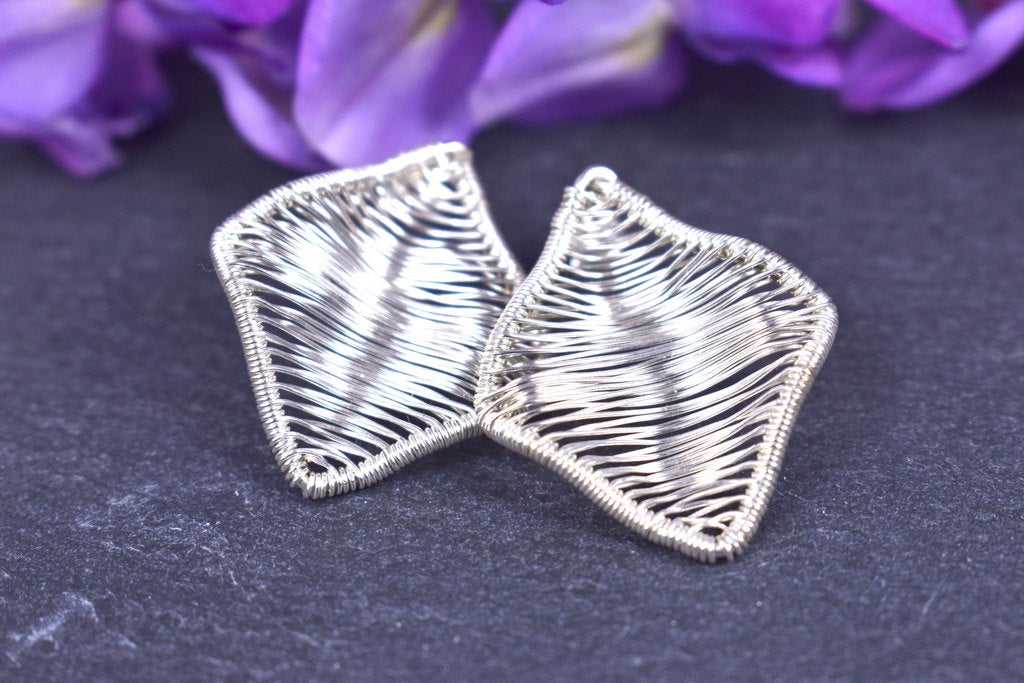 Boucles d'oreilles "Riana" carrées en argent massif