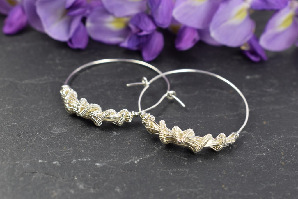 Boucles d'oreilles « Ciannait » créoles cocons en argent tissé enroulé