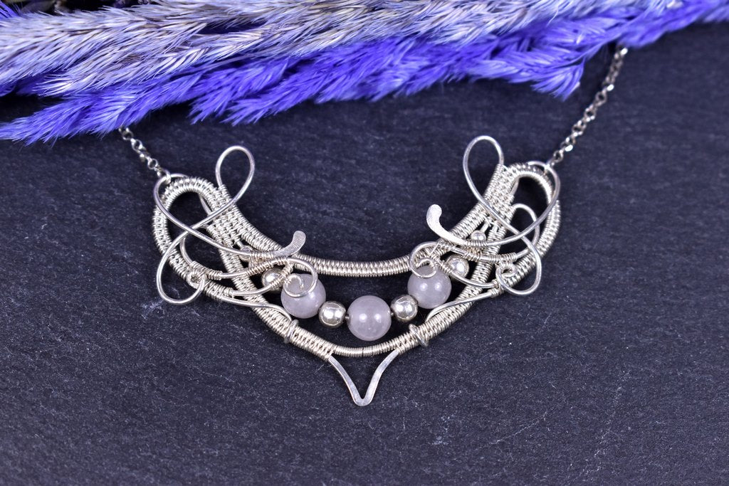 Collier "Jelana" en Quartz rose et argent tissé main