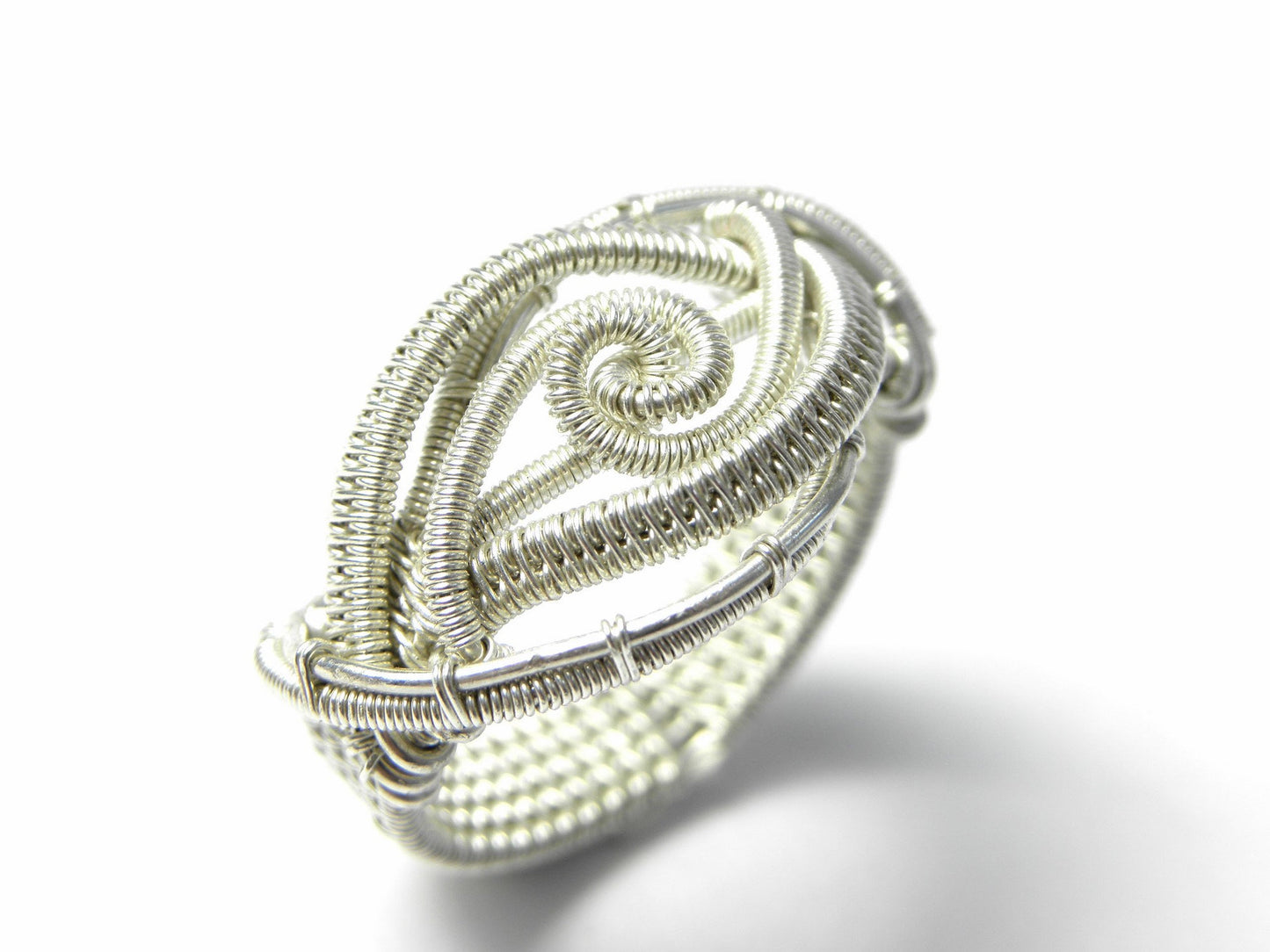 Bague "Aghaistin" entrelacs en argent tissé main