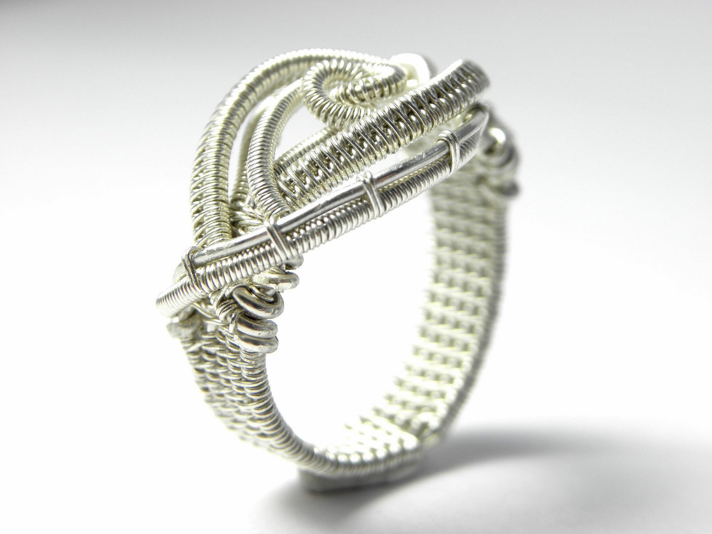 Bague "Aghaistin" entrelacs en argent tissé main