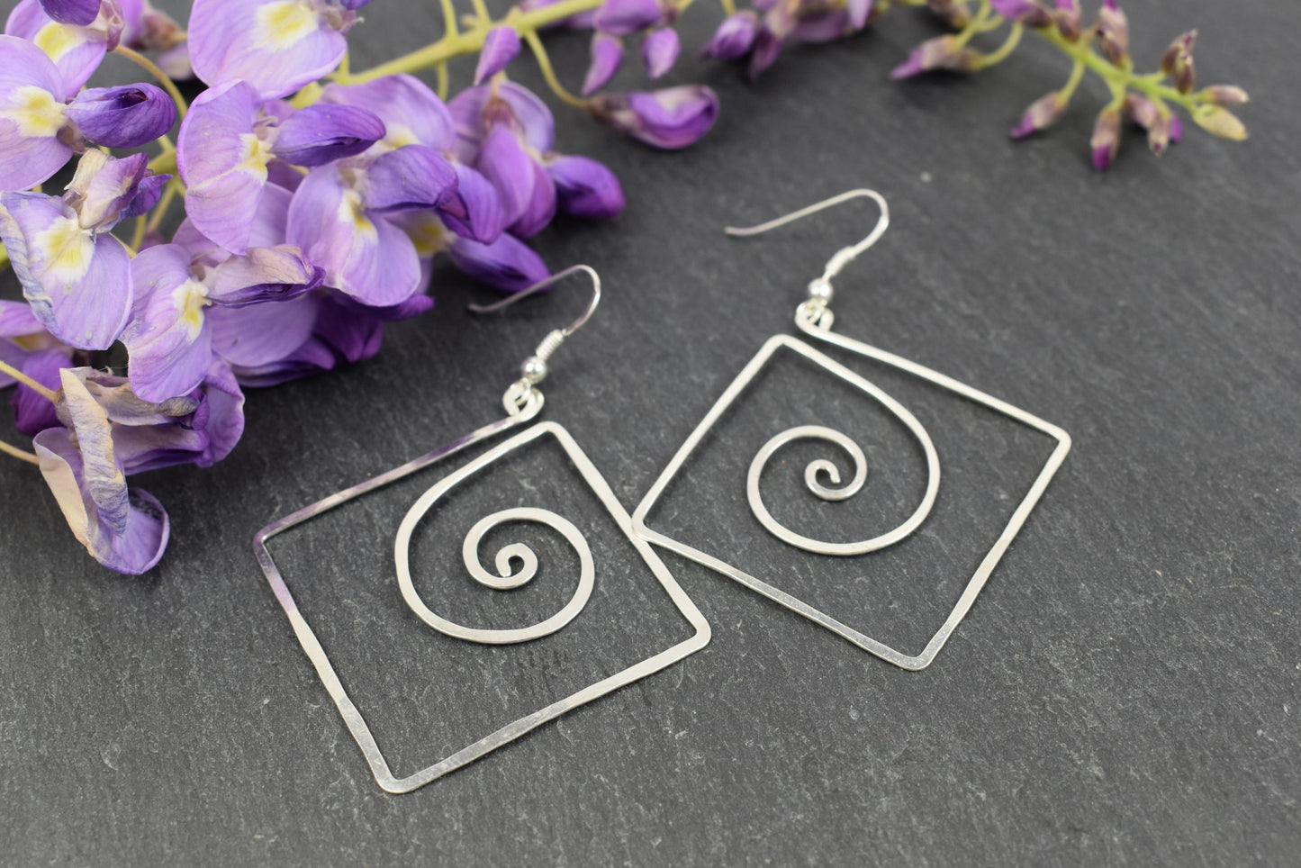 Boucles d’oreilles « Heodez » en Argent massif.