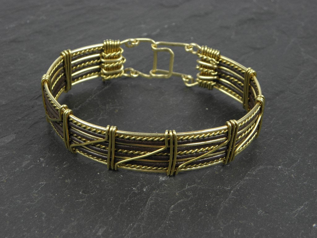 Bracelet homme Bradaigh tissé en laiton et cuir