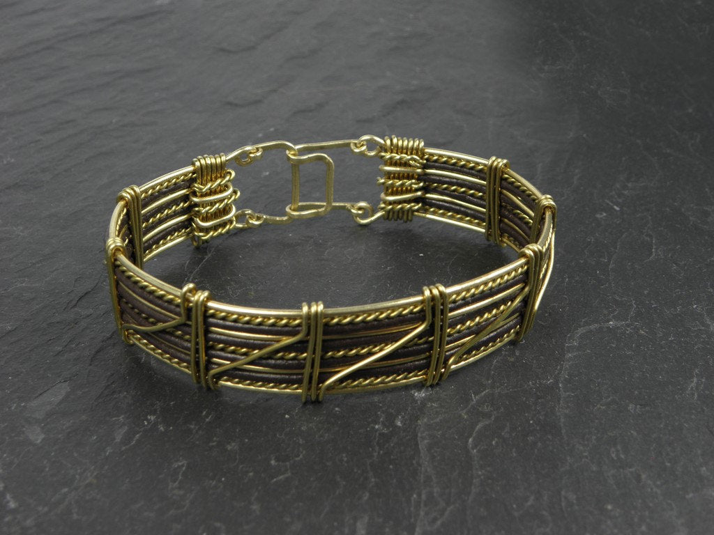 Bracelet homme Bradaigh tissé en laiton et cuir