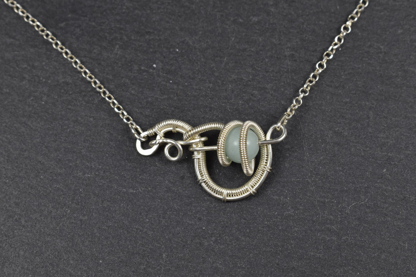 Collier tissé en argent massif et Pierre Amazonite