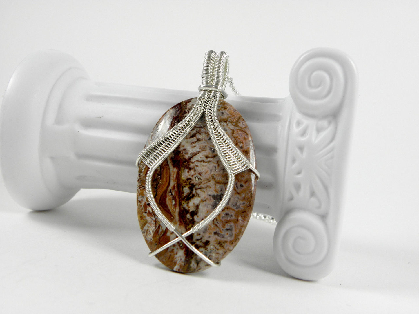 Pendentif Agate Crazy Lace Rosita, tissé en argent massif