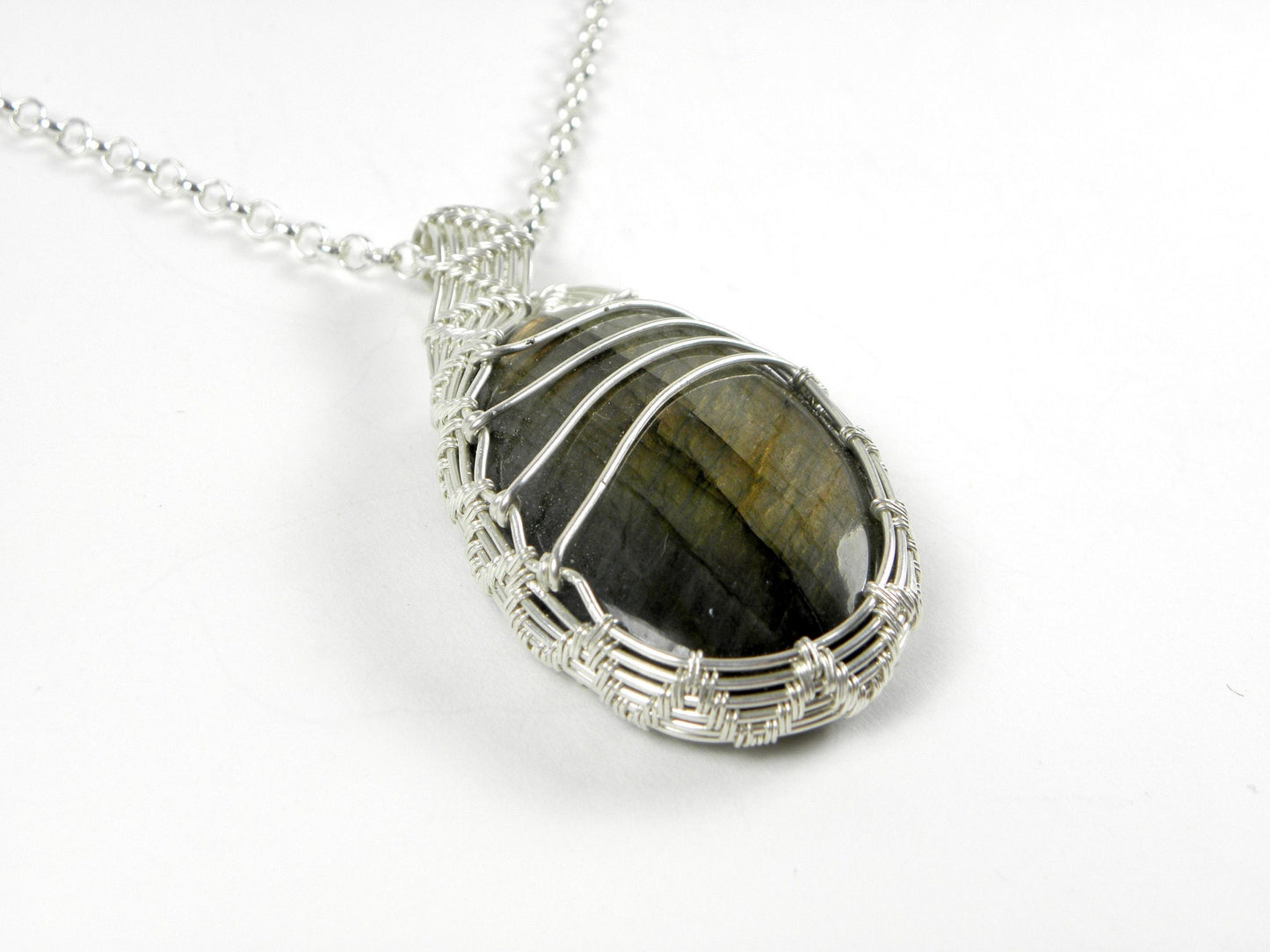 VENDU !!! Pendentif Labradorite, tissé en argent massif